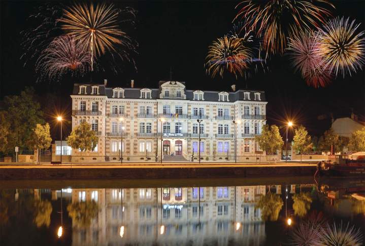 FACADE AVANT 3
